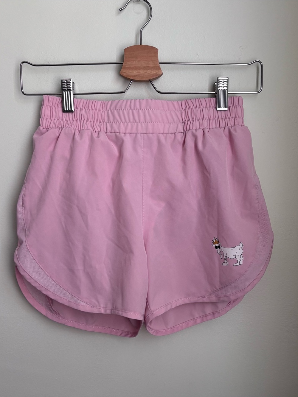 Goat USA youth xl girls Pink Elastic Waist Shorts with mesh liner